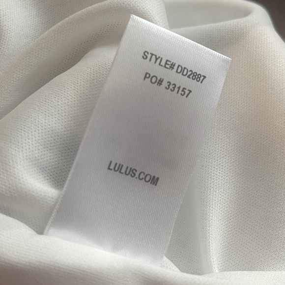 Lulu’s Darling Dearest White Floral Print Swing Halter Dress Women’s Small NWT - Picture 14 of 14